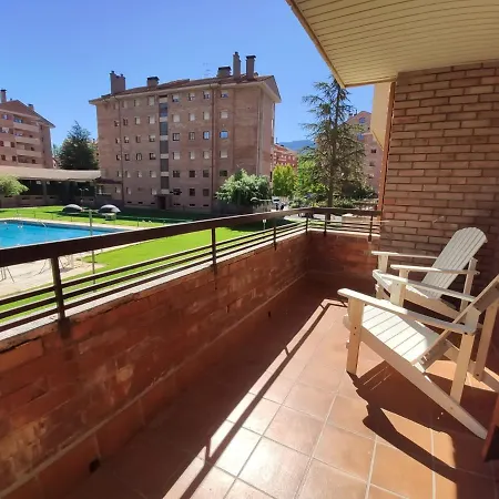 Apartamento Capelot Jaca Exterior photo